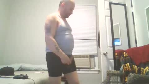 Snapshot of ulookiplayit chatting on 04-15-26, 12:17 ulookiplayit online show from 04-15-26, 12:17