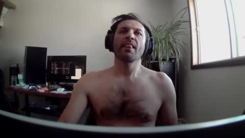 Snapshot of ultratoaster chatting on 03-26-26, 07:19 ultratoaster online show from 03-26-26, 07:19