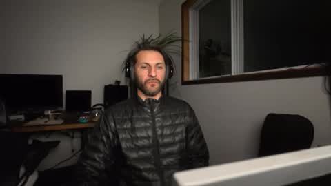 Snapshot of ultratoaster chatting on 04-09-26, 06:13 ultratoaster online show from 04-09-26, 06:13