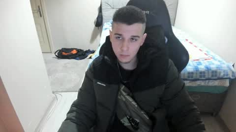 Snapshot of ulxer chatting on 12-28-24, 07:54 hi im mike tyson - online show from 12-28-24, 07:54
