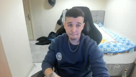 Snapshot of ulxer chatting on 01-27-25, 07:24 hi im mike tyson - online show from 01-27-25, 07:24