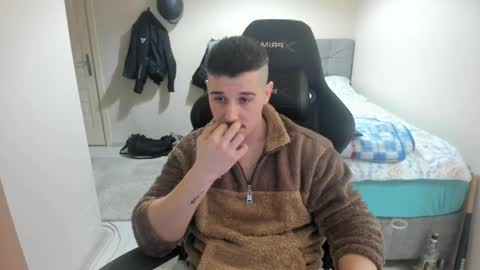 Snapshot of ulxer chatting on 02-21-25, 08:05 hi im mike tyson - online show from 02-21-25, 08:05
