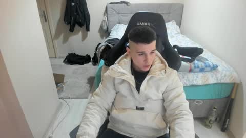 Snapshot of ulxer chatting on 02-27-25, 08:09 hi im mike tyson - online show from 02-27-25, 08:09