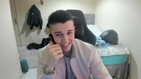 Snapshot of ulxer chatting on 03-12-25, 08:10 hi im mike tyson - online show from 03-12-25, 08:10