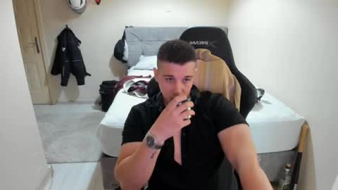 Snapshot of ulxer chatting on 09-13-25, 05:46 hi im mike tyson - online show from 09-13-25, 05:46