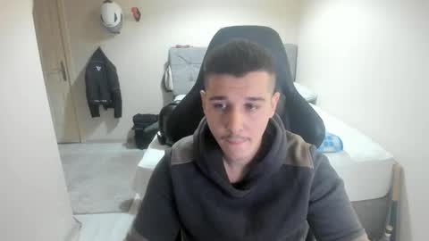 hi im mike tyson -  online show from 11-06-25, 08:54