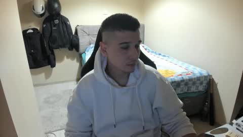 hi im mike tyson -  online show from 04-10-26, 07:07