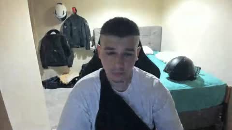 Snapshot of ulxer chatting on 06-26-26, 05:28 hi im mike tyson - online show from 06-26-26, 05:28