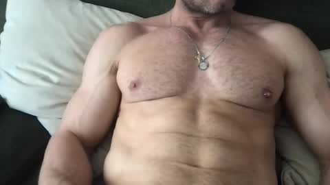Um CM online show from 04-28-26, 02:55