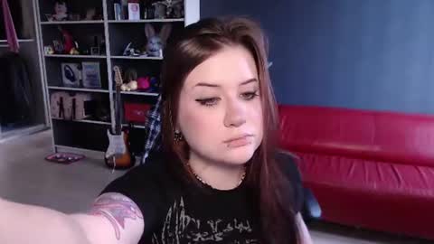 Julia online show from 06-15-26, 04:36