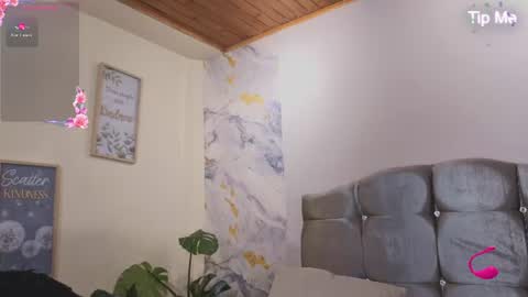 un_sluttyy online show from 07-23-26, 11:30