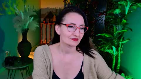 Snapshot of unatera chatting on 02-23-26, 09:17 UnaTera online show from 02-23-26, 09:17