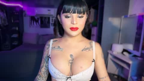Lady tan online show from 04-29-26, 03:54