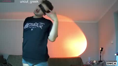 Snapshot of uncut_greek chatting on 07-18-26, 06:12 uncut_greek online show from 07-18-26, 06:12