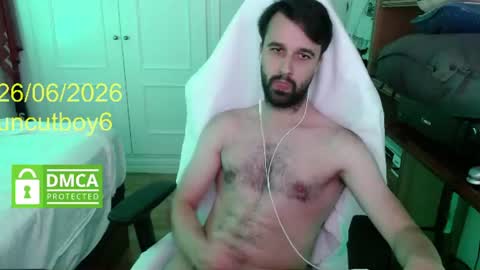 Snapshot of uncutboy6 chatting on 06-26-26, 06:51 Uncut online show from 06-26-26, 06:51