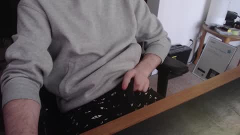 Snapshot of uncutcdn7in chatting on 03-08-26, 11:30 UnCutCdn7in online show from 03-08-26, 11:30