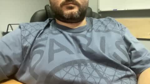 Snapshot of uncutdude321 chatting on 09-12-25, 01:55 uncutdude321 online show from 09-12-25, 01:55