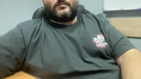 Snapshot of uncutdude321 chatting on 10-28-25, 01:03 uncutdude321 online show from 10-28-25, 01:03