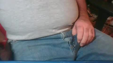 Snapshot of uncutmike7x5 chatting on 01-19-25, 07:37 uncutmike7x5 online show from 01-19-25, 07:37