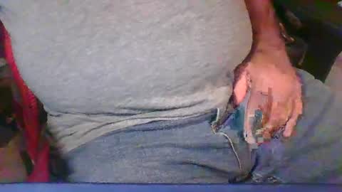 Snapshot of uncutmike7x5 chatting on 09-19-25, 06:41 uncutmike7x5 online show from 09-19-25, 06:41