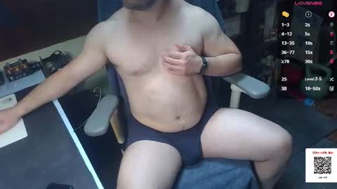 Under the desk online show from 06-14-26, 01:13