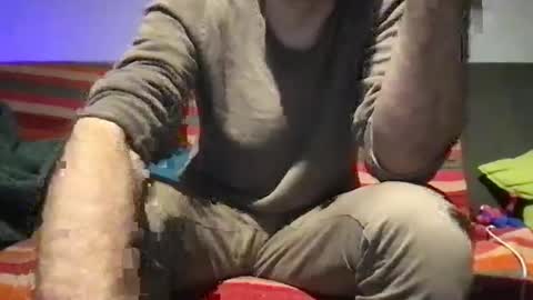 Snapshot of underscorex chatting on 01-06-25, 11:31 underscorex online show from 01-06-25, 11:31