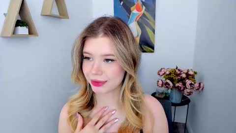 Snapshot of unforgettablalice chatting on 02-23-26, 08:06 Alice online show from 02-23-26, 08:06