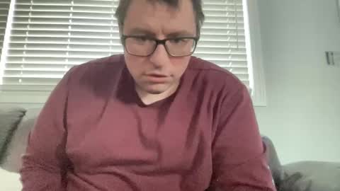 Snapshot of ungerisland chatting on 02-13-25, 10:00 ungerisland online show from 02-13-25, 10:00