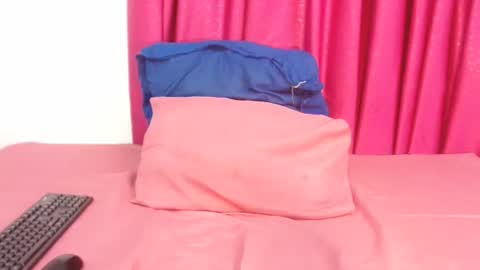 UNIQUEBONY online show from 09-09-25, 10:59