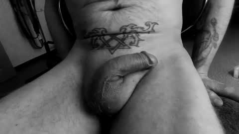 Snapshot of unlitimnaughty_ chatting on 01-23-25, 02:23 unlitimnaughty_ online show from 01-23-25, 02:23