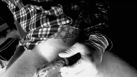 Snapshot of unlitimnaughty_ chatting on 11-04-25, 04:00 unlitimnaughty_ online show from 11-04-25, 04:00