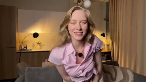 UnnaBella online show from 06-09-26, 07:14