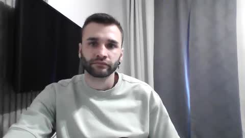 Snapshot of unnknow2024 chatting on 02-24-25, 03:31 SlavaVibes online show from 02-24-25, 03:31