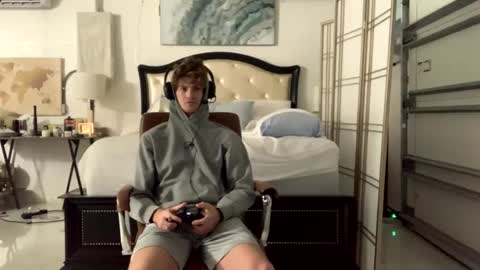 Stepbro online show from 02-08-25, 11:12