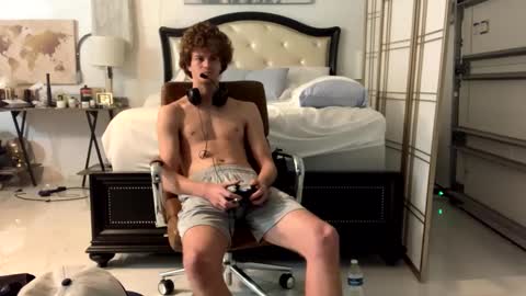 Stepbro online show from 02-08-25, 02:16