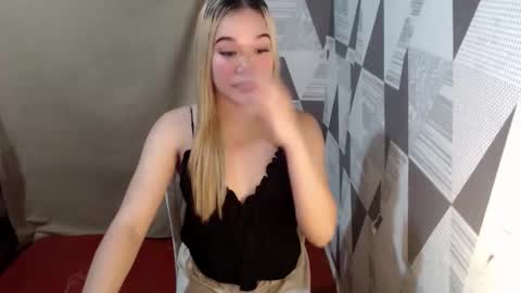 Snapshot of ur_anarosesexdoll chatting on 02-26-26, 09:03 anarose online show from 02-26-26, 09:03