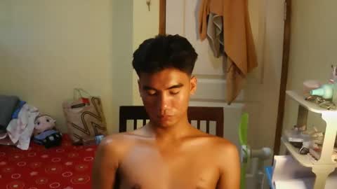 Snapshot of ur_bigcockboy chatting on 03-31-26, 06:03 Al far online show from 03-31-26, 06:03