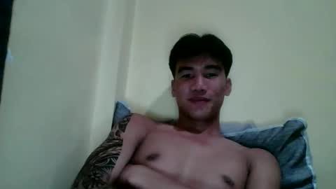 Snapshot of ur_bigcockboy chatting on 04-05-26, 04:37 Al far online show from 04-05-26, 04:37