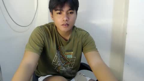Snapshot of ur_jadelover chatting on 06-05-26, 04:45 JADE online show from 06-05-26, 04:45