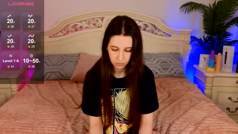 Snapshot of ur_kitty__ chatting on 10-04-25, 01:09 Lera online show from 10-04-25, 01:09