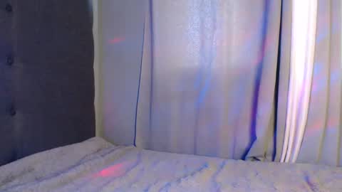 Snapshot of ur_myangel02 chatting on 02-21-25, 02:17 angel online show from 02-21-25, 02:17