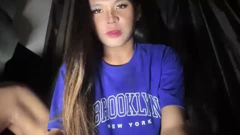 Snapshot of ur_new_obsession chatting on 02-09-26, 10:36 ur_new_obsession online show from 02-09-26, 10:36