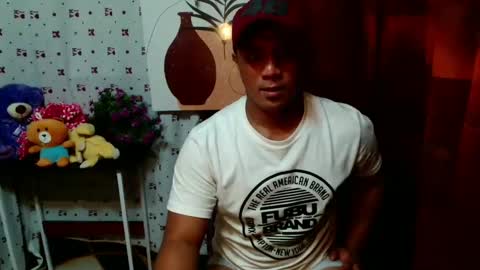 Snapshot of ur_pinoydave chatting on 01-13-25, 01:49 Dave online show from 01-13-25, 01:49