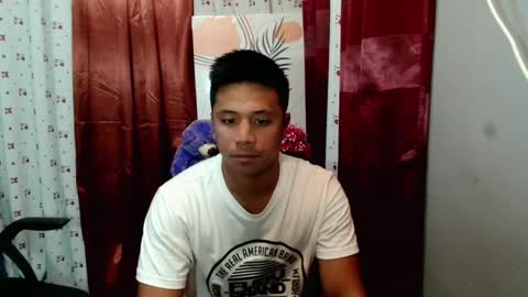 Snapshot of ur_pinoydave chatting on 02-25-25, 02:36 Dave online show from 02-25-25, 02:36