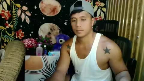 Snapshot of ur_pinoydave chatting on 12-20-25, 05:47 Dave online show from 12-20-25, 05:47