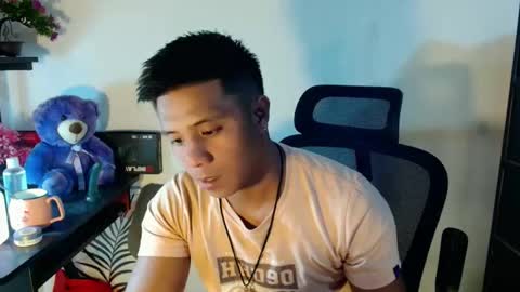 Snapshot of ur_pinoydave chatting on 02-03-26, 09:14 Dave online show from 02-03-26, 09:14