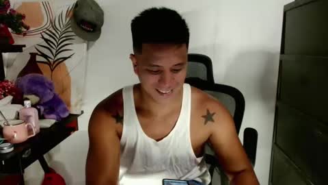 Snapshot of ur_pinoydave chatting on 03-27-26, 08:09 Dave online show from 03-27-26, 08:09