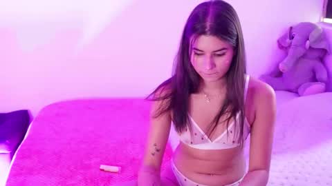 Snapshot of ur_samyyy chatting on 03-16-26, 04:55 samyyy online show from 03-16-26, 04:55