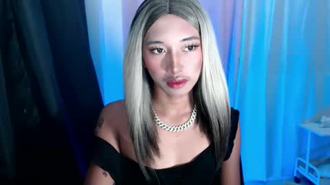 Ellie online show from 11-09-25, 03:10