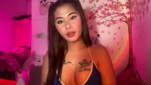 HelloIm  Girly online show from 04-30-26, 08:48